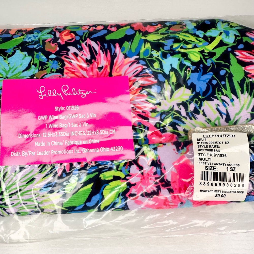 Lilly Pulitzer Wine Bag, Festive Fantasy, Hostess Gift - Picture 4 of 12